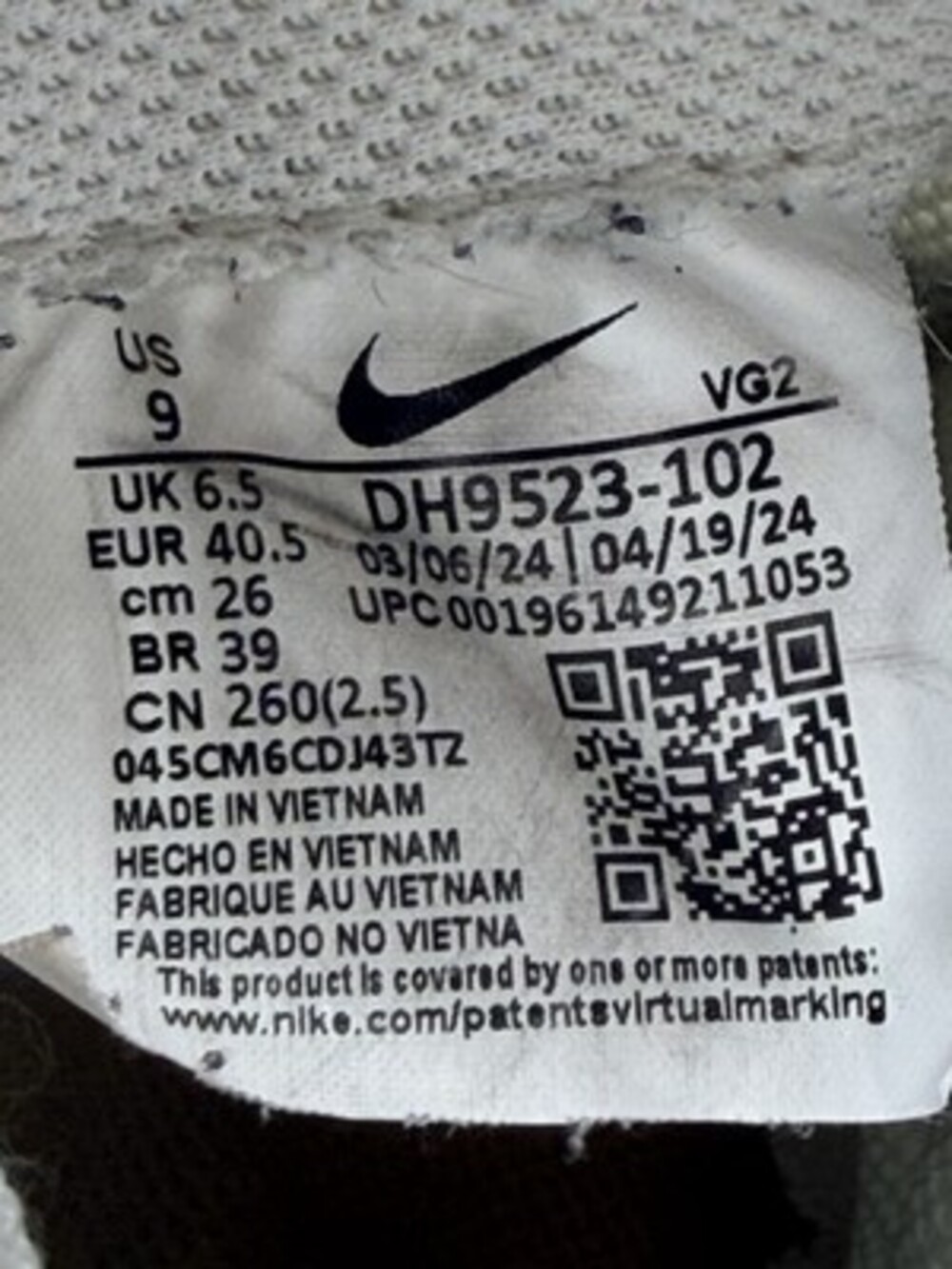 Nike Waffle Debut Women’s Size 9 Running Shoe, Sanddrift Black Phantom White - Picture 8 of 8